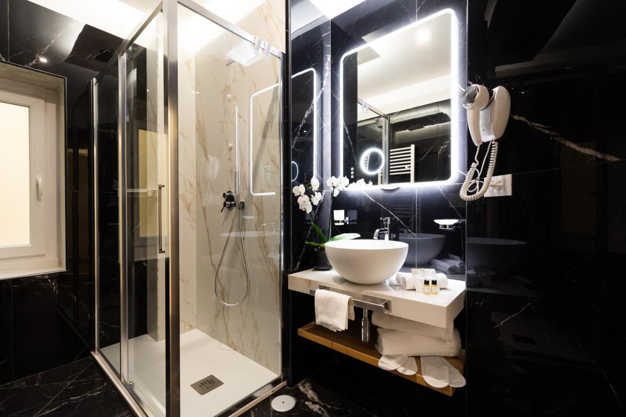 Albadea Suites&jacuzzi Pensión Roma