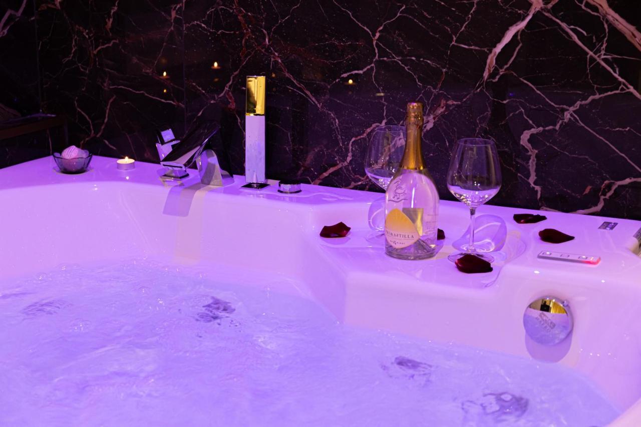 Gasthof Albadea Suites&jacuzzi *